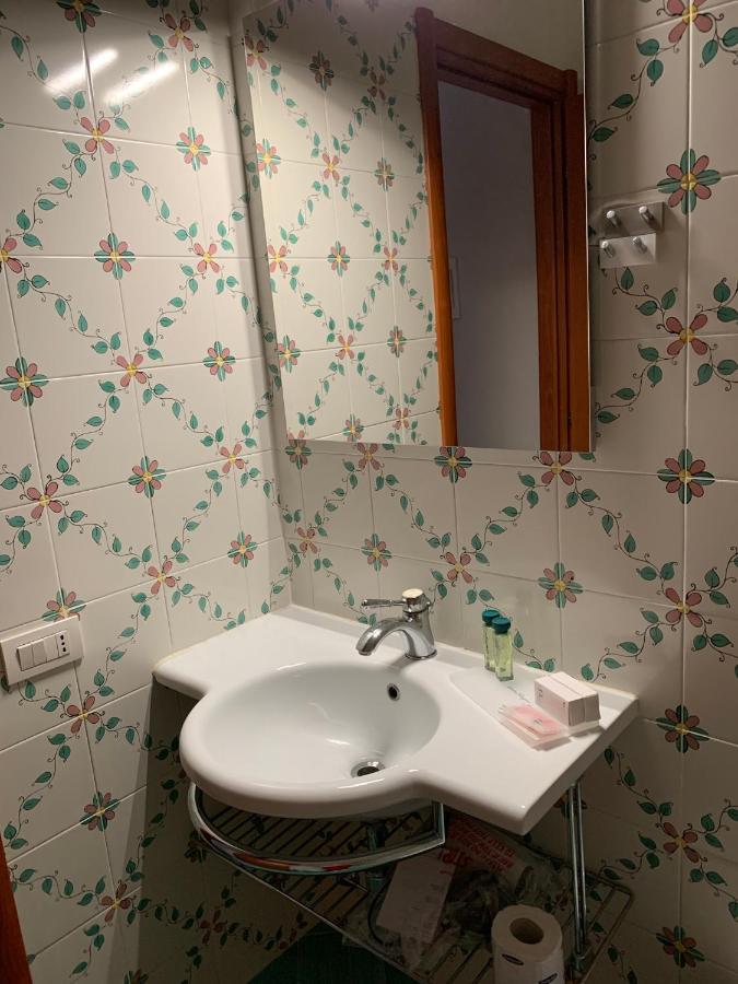 Giga Mare Apartments Sorrento