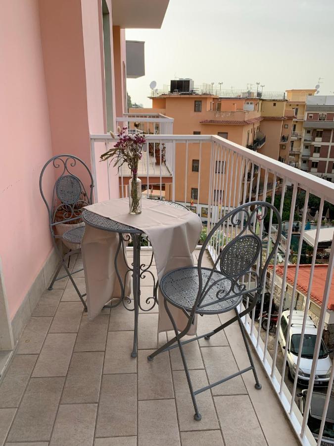 Bed & Breakfast Giga Mare Apartments Sorrento